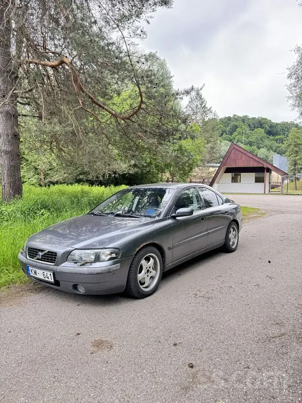 Volvo 2003.gada Volvo S60 , 2.4 D5 120kw , manuel. 