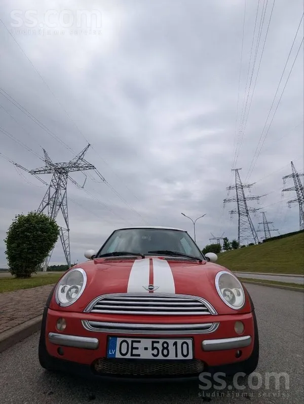 MINI Pārdodu Mini Cooper ar 1.6 benzīna dzinēju (85 kW)
