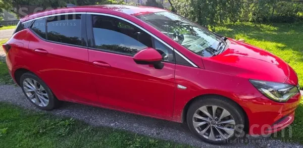 Opel Auto labā un tehniskā stāvoklī. Braukusi pārsvarā