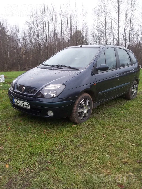 Renault Продаю на запчасти,