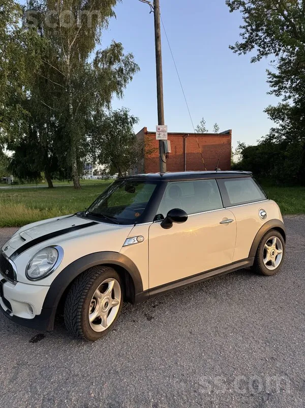 Mini Pārdodu koptu un dinamisku Mini Cooper S. Jaudīgs 