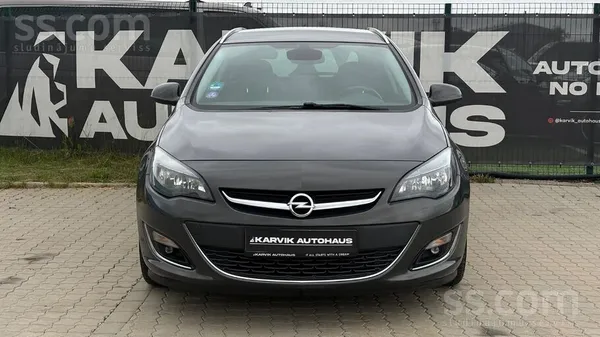 Opel Opel Astra Tourer labā tehniskā un vizuālā stāvokl