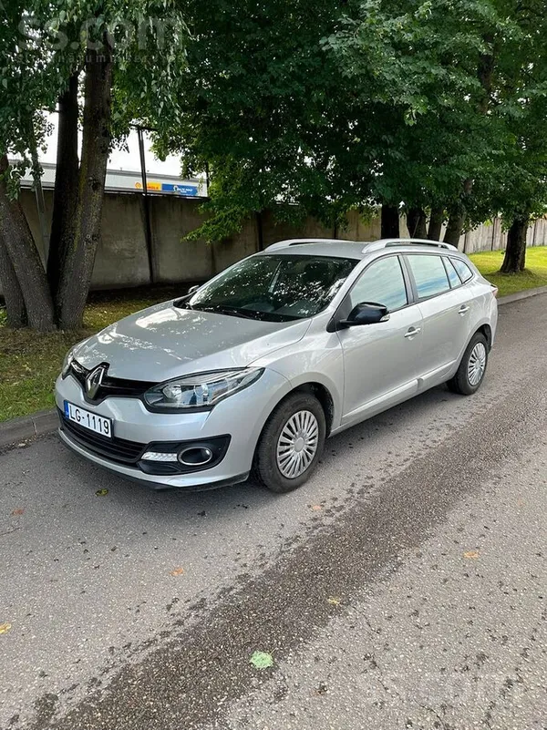 Renault 3990 Eur (Pvn iekļauts), atrodās Rīgā. 2015.gada R