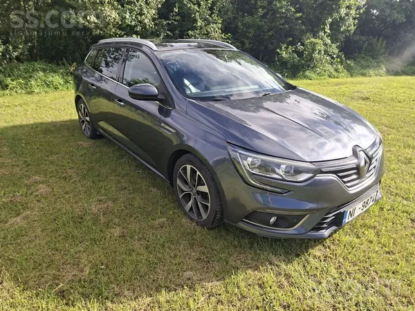 Renault Pārdod Renault Megane Bose edition, 130Zs, ļoti la