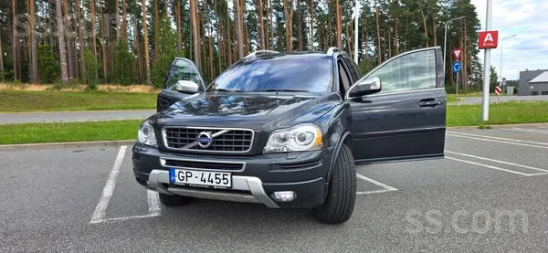 Volvo Xc90 2.4 D5 Awd 147kw/200zs Summum 7 sēdvietas, ādas salons, koka stūr