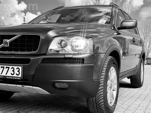 Volvo Pārdod Volvo Xc90 Executive - jubilejas izlaidums.
