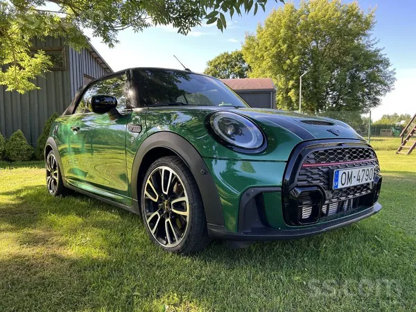Mini John Cooper Works Cabrio
/hud/kamera/h&k/dcc/l ed

krāsa Rebel Green