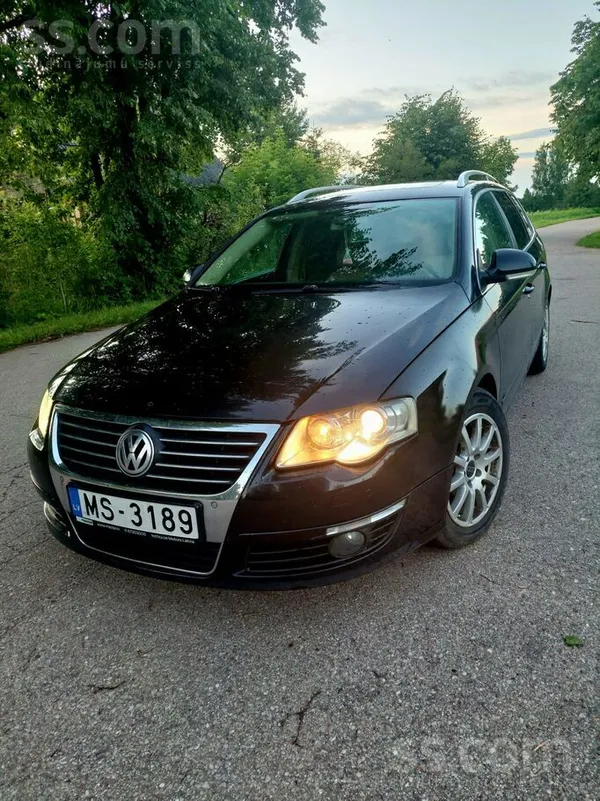Volkswagen Продаю Volkswagen Passat B6 2006 2.0Tdi Только что