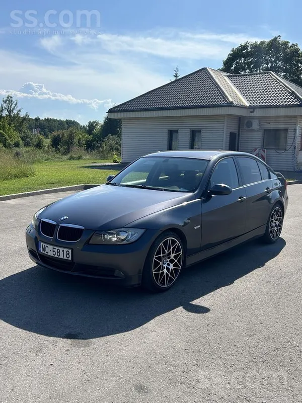 BMW Bmw 320 dīzelis 120kw , 6 ātrumu manuālā ātrumkārb