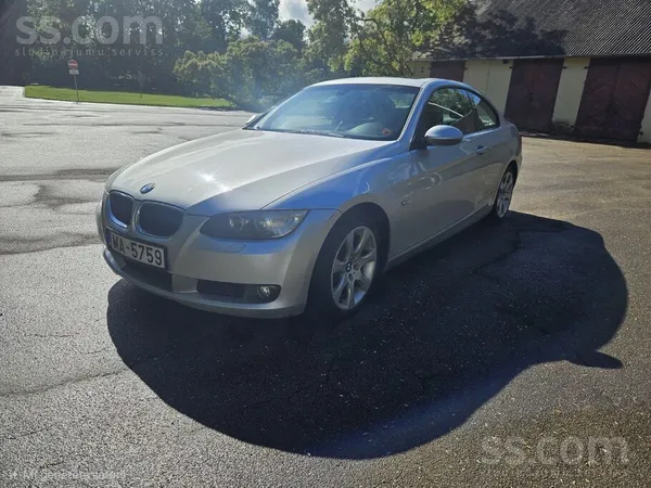 BMW Pārdod BMW 320 kupeja, 2.0 D. Manuālā ātrumkārba. 