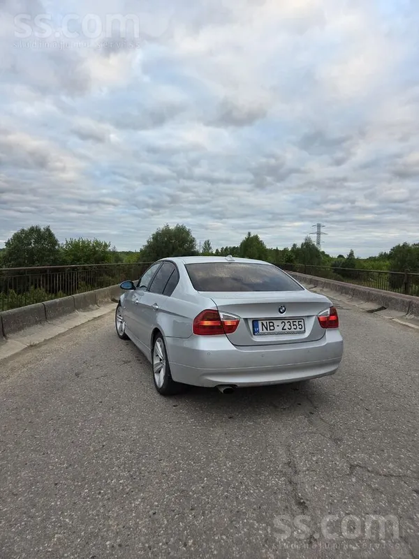 BMW Pārdod BMW 320d E90, 2007. gads