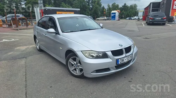 BMW 320d, 120kw Auto ir ļoti labā tehniskā un vizuālā stāvoklī. Virsbūve ir