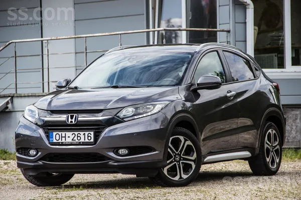 Honda Hr-V Executive 1.6 Dtec-120 z/s. Manuālā ātrumkārba 6-ātrumi. 
Led-Bi