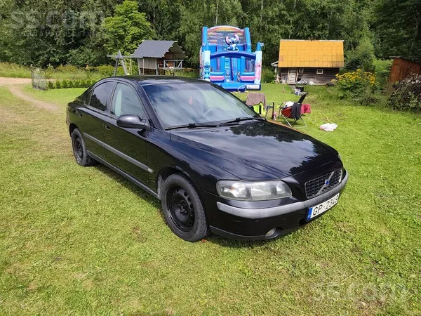 Volvo Pārdodas, jo tiko nopirkta jauna. 