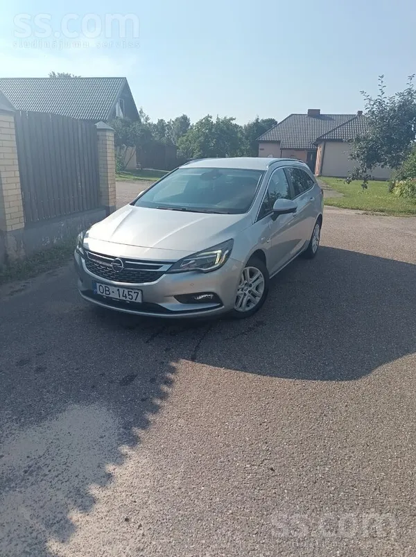 Opel Pārdod eleganti uzturētu Opel Astra Sports Tourerd
