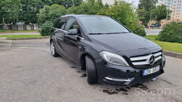 Pardod Mercedes-Benz B 180 Sports Tourer (W246) 1.6 benzīn turbo, automāts ,