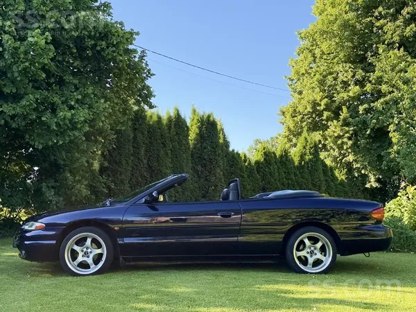 Chrysler Izcelies no pārējās cabrio saimes ar retāk sastopa