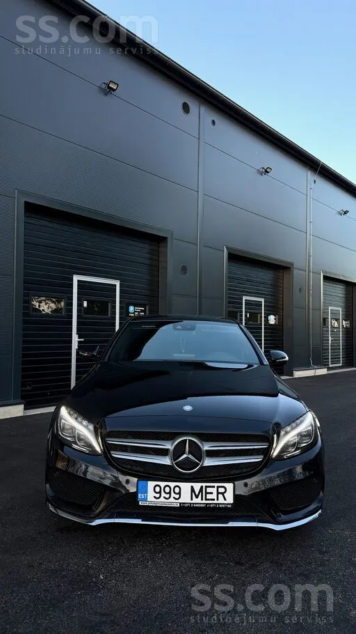 Mercedes Pārdod auto labā stāvoklī. Nav sūdzību, apsēdās un