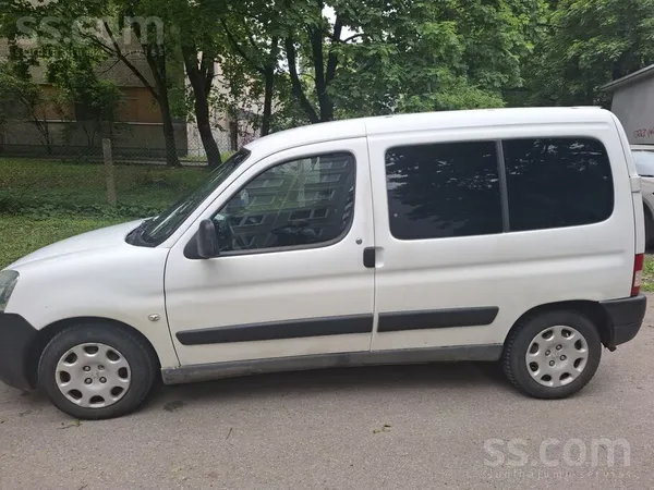 Peugeot Tiek pardods uzticams darba zizrniŋš. 