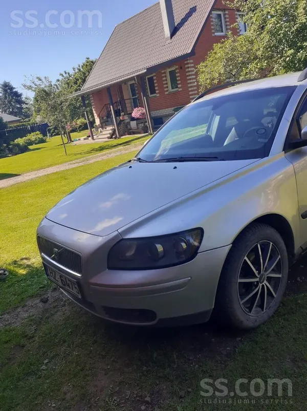 Volvo Vidējais auto patēriņš 4.8 kas ir ļoti būtiski mūs