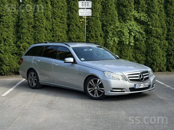 Mercedes Mercedes-Benz E 200 Cdi Blueefficiency Universālis