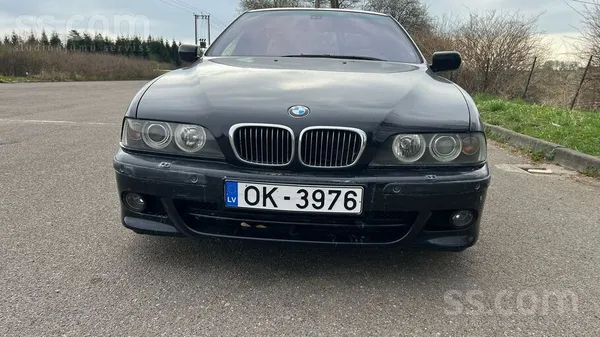 Mainita ellja, filtri, ritowa mainita. jaunas aizmugurejas riepa, jauna To.