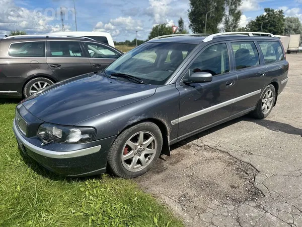Volvo Pārdodu Volvo V70 2.4 Dīzelis Automāts