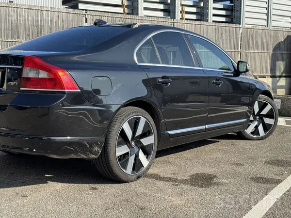 Volvo В отличном техническом состоянии.