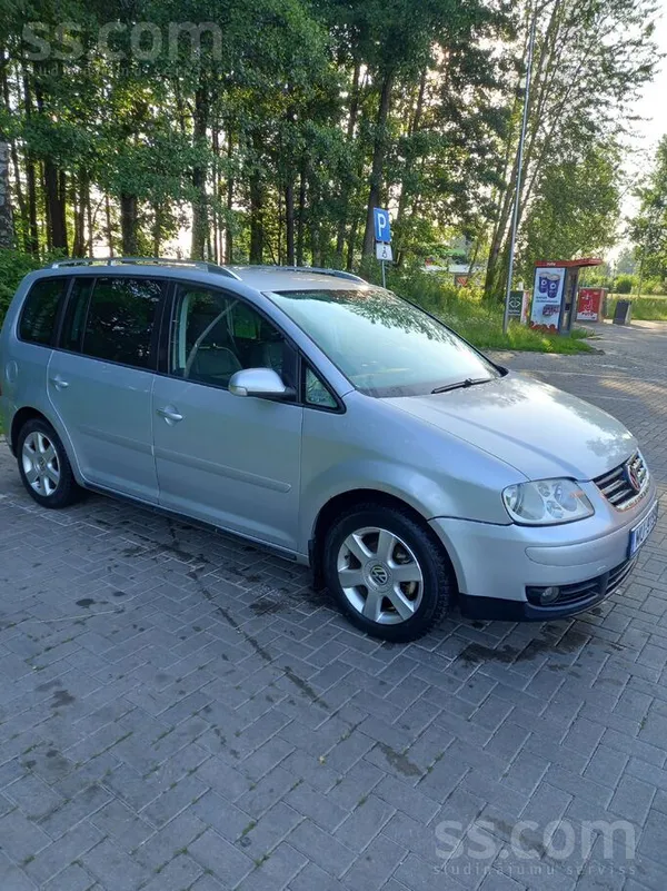 Volkswagen Продам Volkswagen Touran 2.0 Tdi надежный и вмести