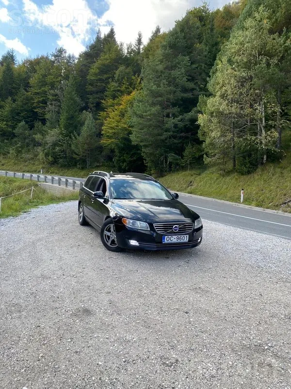 Volvo Pārdod Volvo V70 Awd 2.4d.