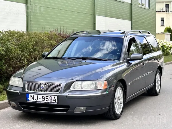 Volvo Volvo V70 Facelift 2.4 Dizels D5 120 Kw Automāts,