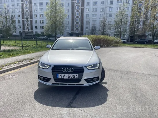 Audi Pārdodu A4 ar svaigu skati jo nav vajadzīga vairs 