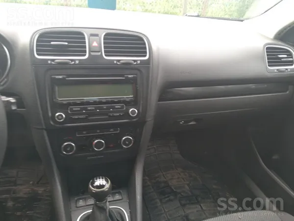 Volkswagen Pārdodu ietilpīgu un ekonomisku Volkswagen Golf un