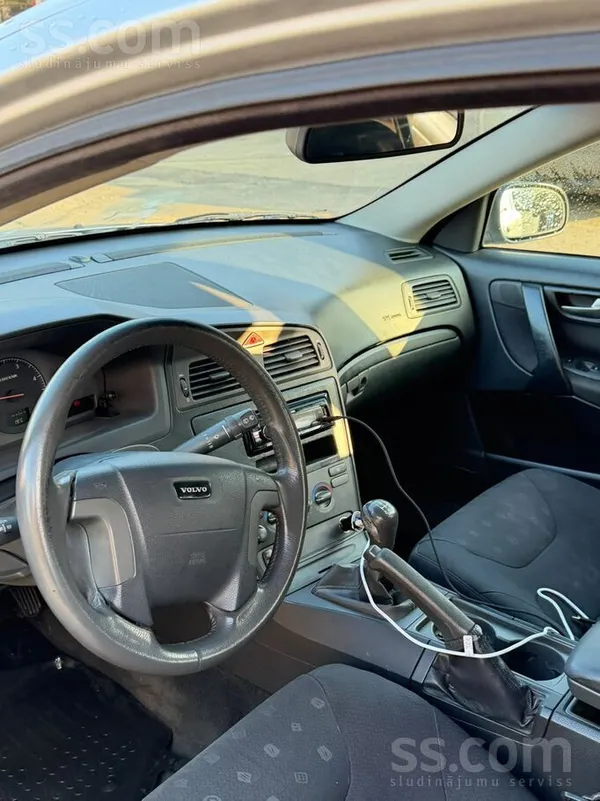 Volvo V70