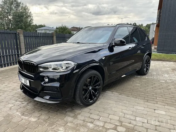 BMW Продаю хороший BMW X5 3.0D 190kw 