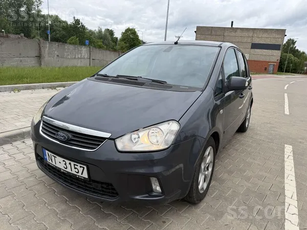 Ford Labs uzticams auto. 