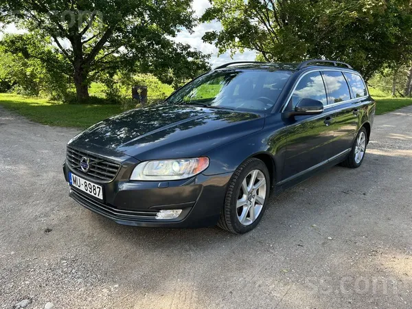 Īpašnieks pārdod praktisku, ietilpīgu un ērtu Volvo V70 ar nesen izietu tehn