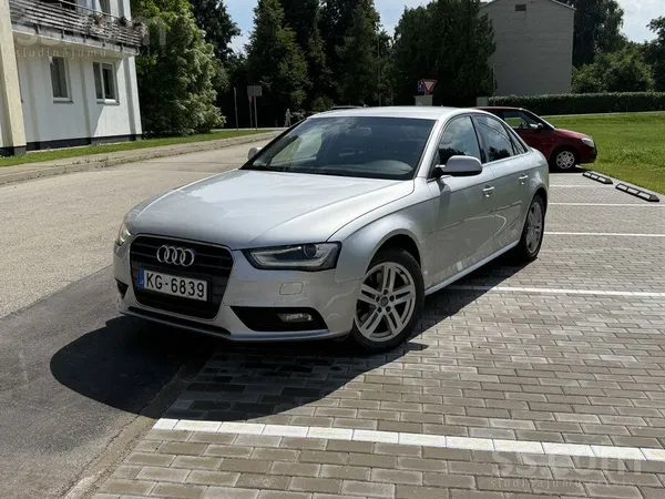 Audi Audi A4 Limousine 2012. gada 2.0 dizelis. Labā teh
