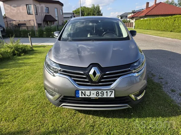Renault Pārdod Renault Espace labā tehniskā un vizuālā stā