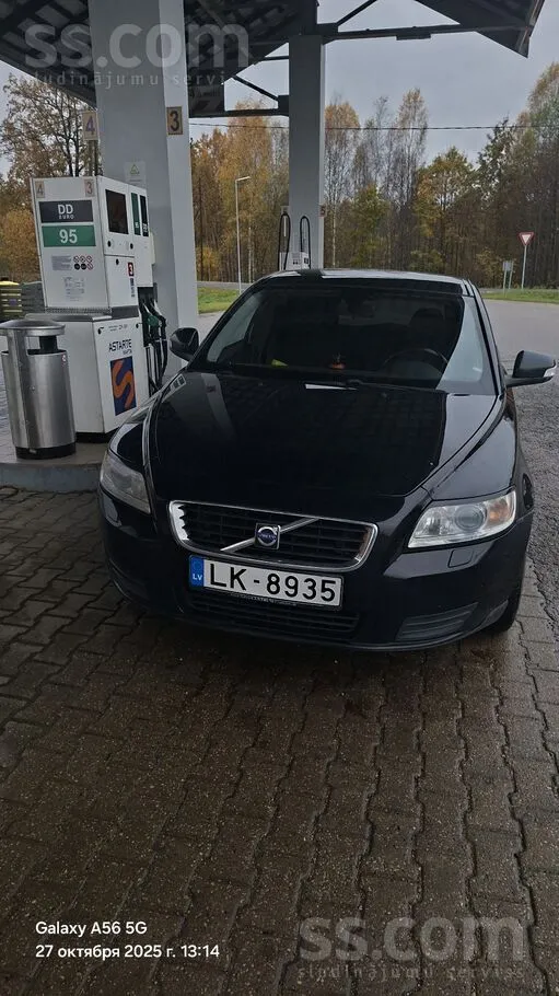Volvo Pārdodu vai mainu pret auto vai moto. Motors sauss