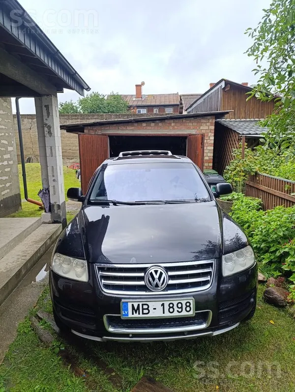 Volkswagen Автомобиль имеет следующие дефекты: утечка масла (
