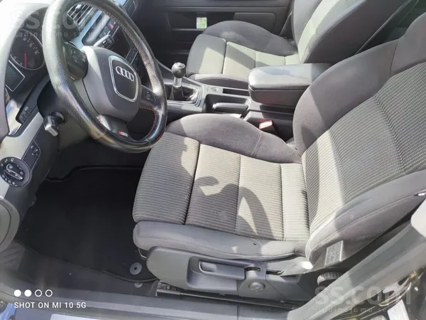 Audi Аudi A4 2.7tdi 132kw s line. 