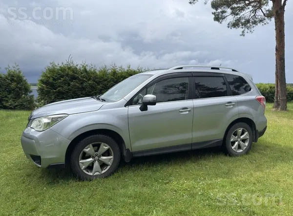 Subaru Pārdod Subaru Forester mašīnu, kas ir kopta, visas