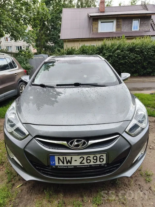 Hyundai i40 - 1