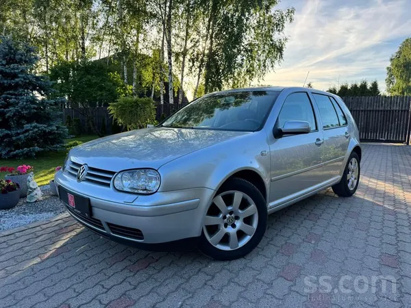 Volkswagen No Vācijas Golf IV 1.6 Pacific 77 kW / 105 Zirgspē