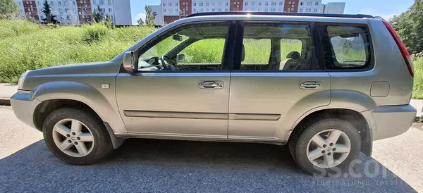 Nissan Pārdodu 2006. gada izlaiduma „Nissan X-Trail 2.2“ 