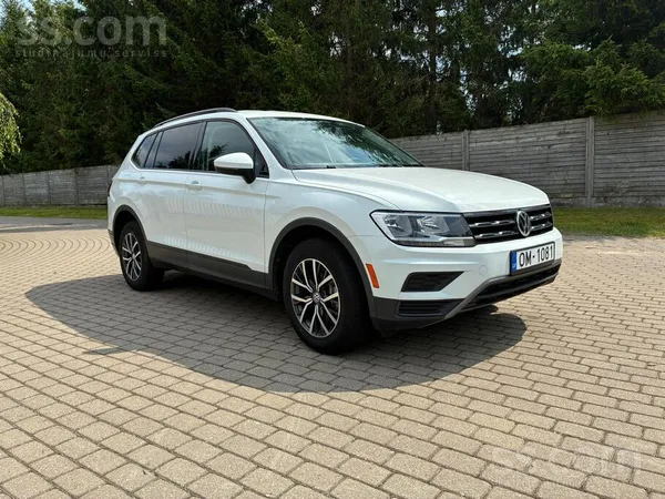 Volkswagen VW Tiguan Allspace 7 местный. Новая резина. Техосм