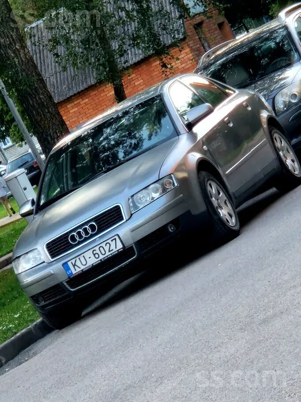 Audi Audi a4 2001g 2.0 bezīns. 