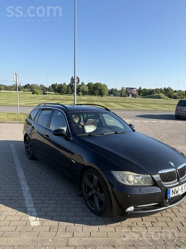 BMW Pārdodu melnu BMW 335 3.0 dīzelis. 