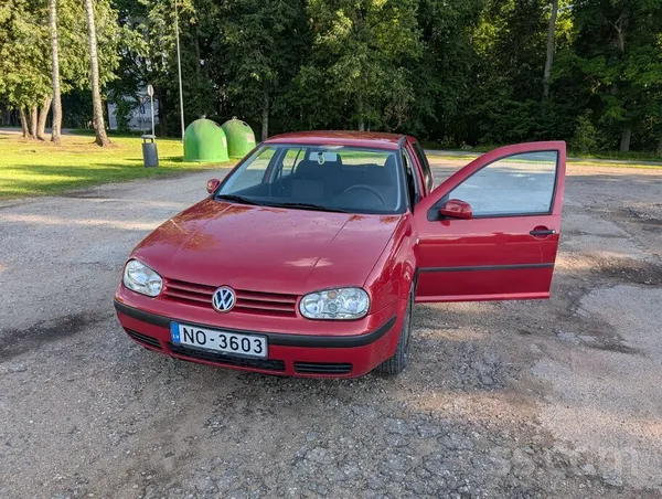 Volkswagen Kopumā labi saglabājies golfs, tikko izieta jauna 